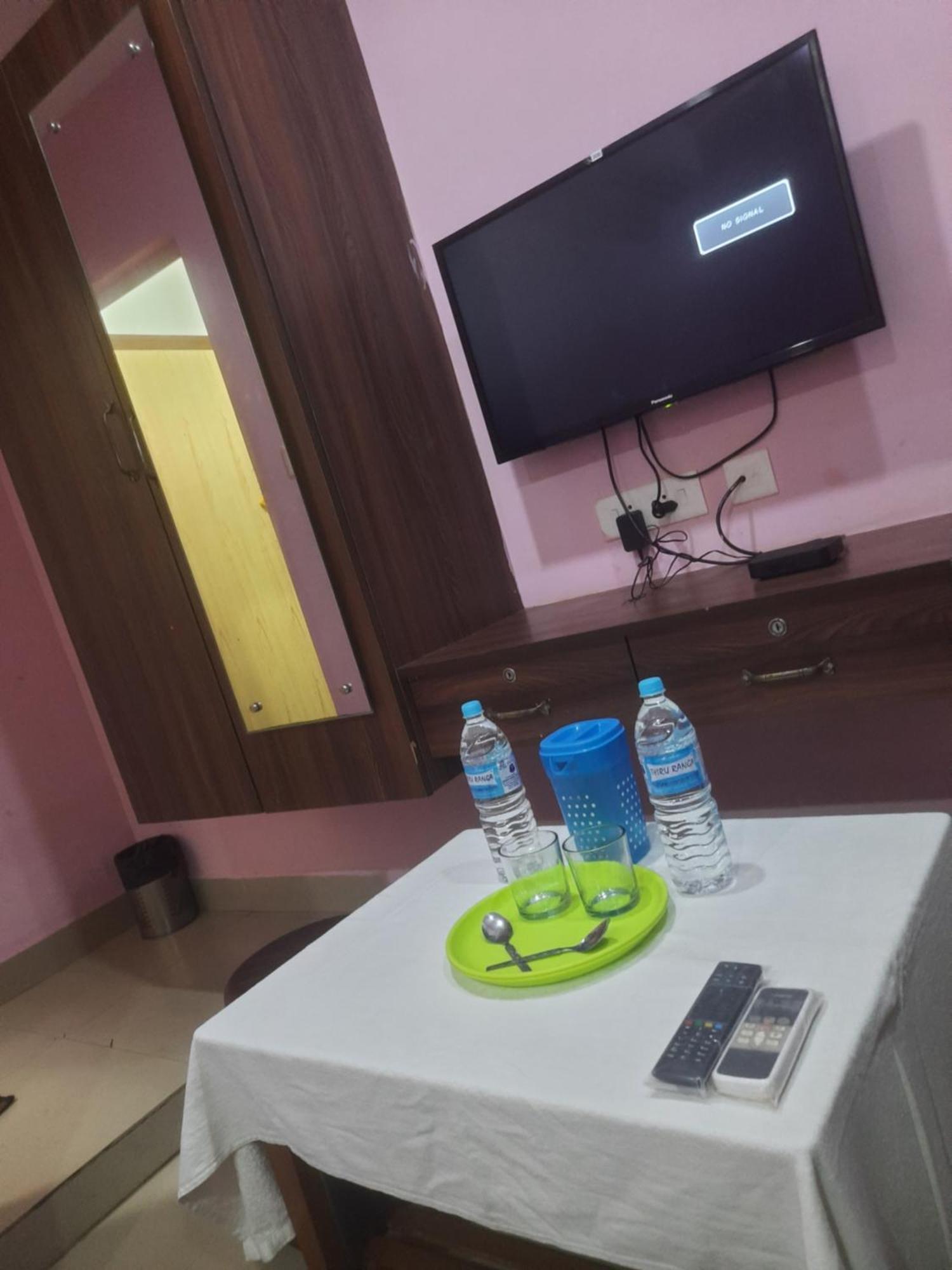 Skyway Rooms Puducherry Zewnętrze zdjęcie
