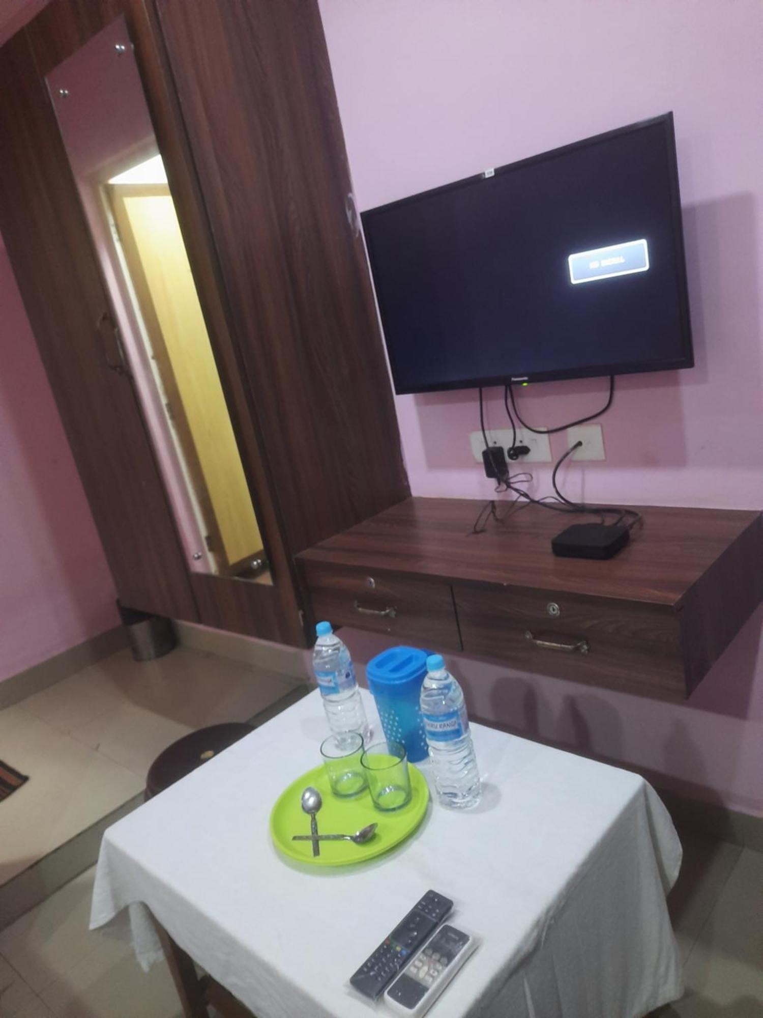 Skyway Rooms Puducherry Zewnętrze zdjęcie