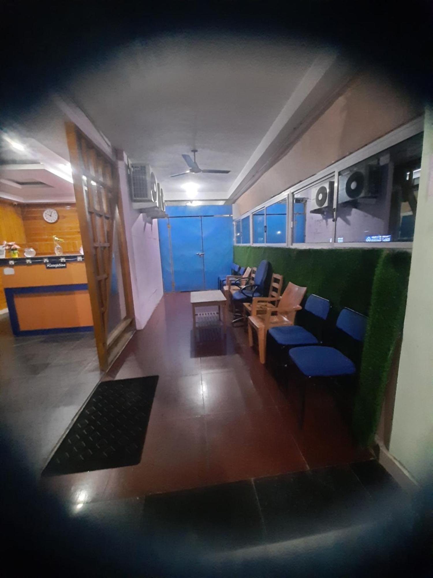 Skyway Rooms Puducherry Zewnętrze zdjęcie